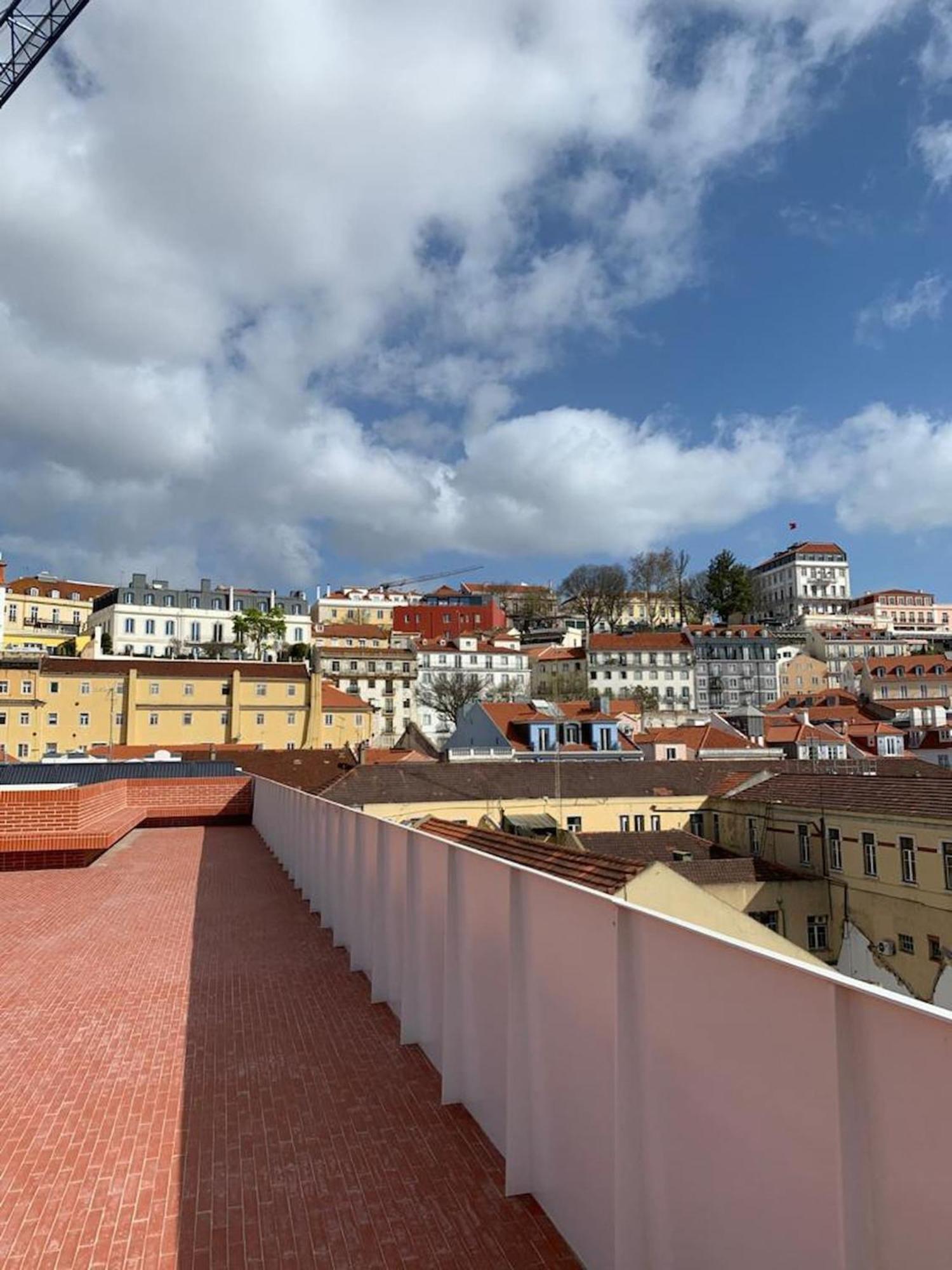 Wave Of Light In Lisbon By Innkeeper Exterior photo